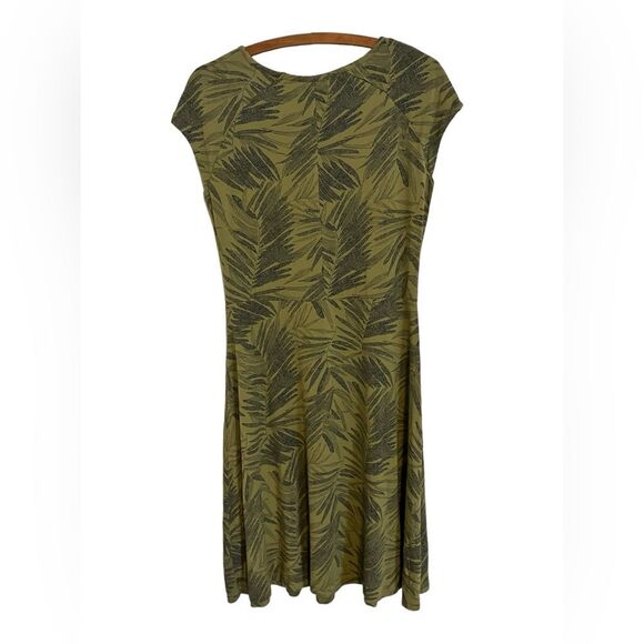 Yest A Line Dress Size 8 - Picture 2 of 5